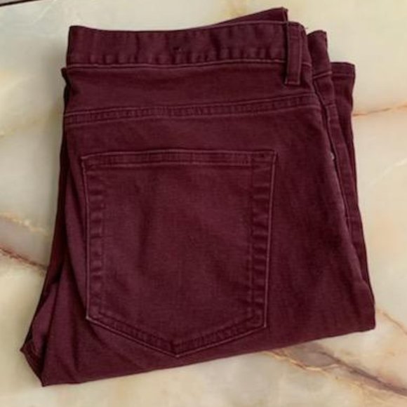 H & M  Slim fit maroon jeans - Picture 3 of 7